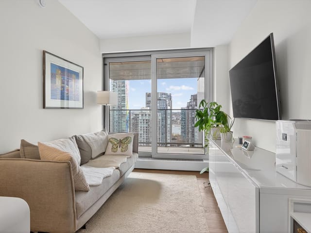 Apartment for sale in Vancouver, Vancouver West, 2809 1480 Howe Street, 263126612 | Realtylink.org