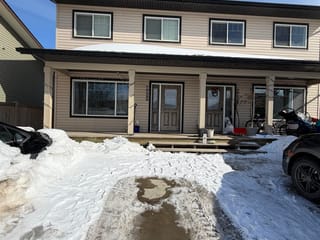 1/2 Duplex for sale in Fort St. John, Fort St. John, 8405 88 Street, 263126736 | Realtylink.org