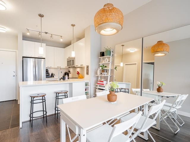 Apartment for sale in Surrey, North Surrey, 405 15388 105 Avenue, 263126851 | Realtylink.org