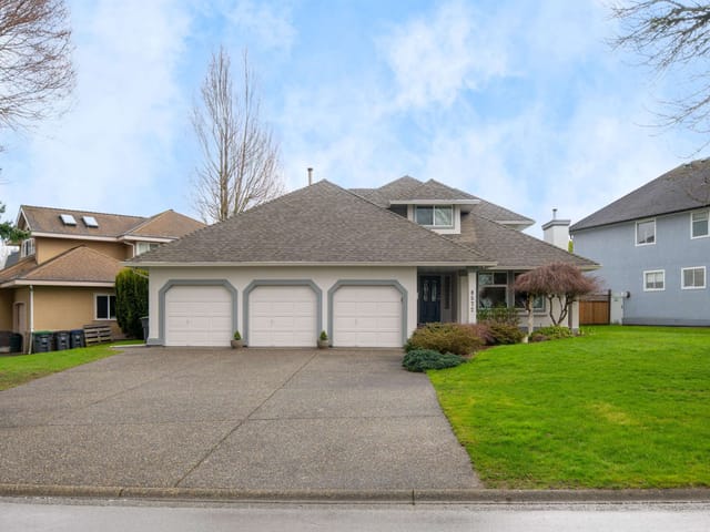 House for sale in Surrey, Surrey, 8572 164a Street, 263126874 | Realtylink.org