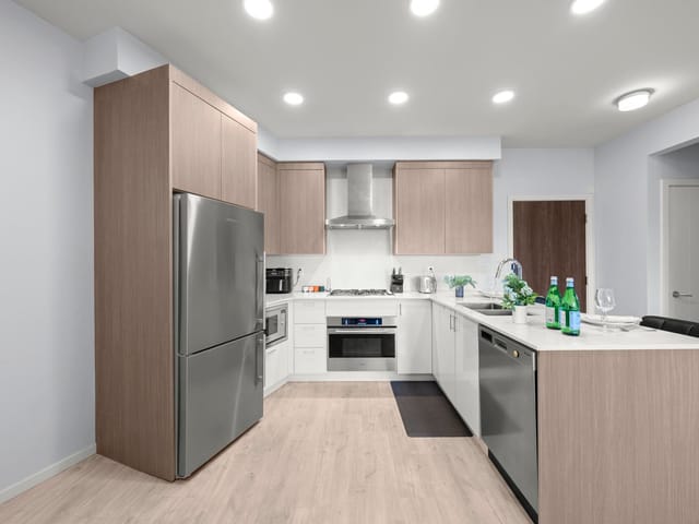 Apartment for sale in Burnaby, Burnaby South, PH18 6283 Kingsway, 263127004 | Realtylink.org