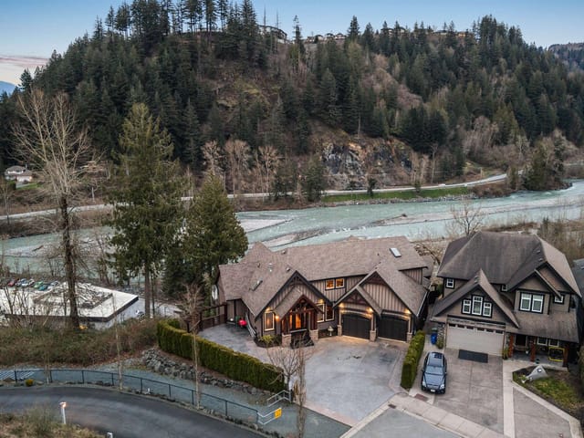 House for sale in Cultus Lake, Cultus Lake & Area, 119 45473 Ariel Place, 263127007 | Realtylink.org