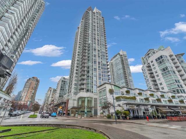 Apartment for sale in Vancouver, Vancouver West, 1506 1199 Marinaside Crescent, 263127055 | Realtylink.org