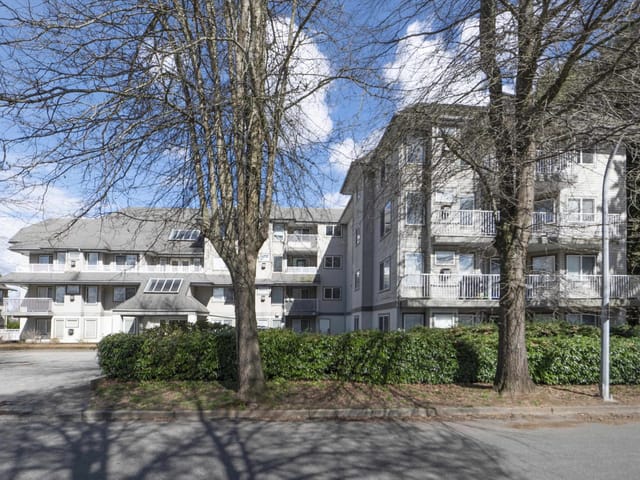 Apartment for sale in Abbotsford, Abbotsford, 407 33407 Tessaro Crescent, 263127096 | Realtylink.org
