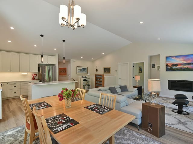 House for sale in Halfmoon Bay, Sunshine Coast, 7808 Eagle Drive, 263127154 | Realtylink.org