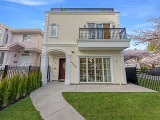 1/2 Duplex for sale in Vancouver, Vancouver West, 2 4503 W 15th Avenue, 263127202 | Realtylink.org