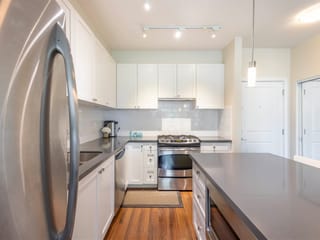 Apartment for sale in Surrey, South Surrey White Rock, 305 15850 26 Avenue Avenue, 263127395 | Realtylink.org