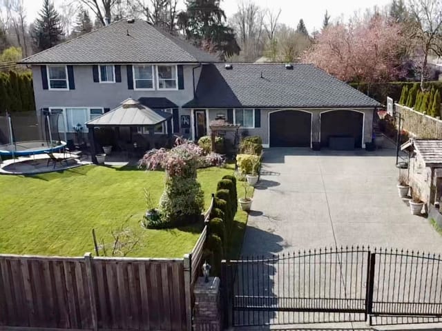 House for sale in Surrey, Surrey, 7930 144 Street, 263127435 | Realtylink.org
