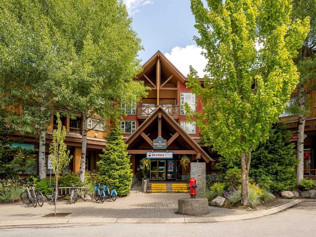 Apartment for sale in Whistler, Whistler, 347 4340 Lorimer Road, 263127453 | Realtylink.org