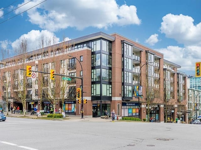 Apartment for sale in North Vancouver, North Vancouver, 214 111 E 3rd Street, 263127501 | Realtylink.org