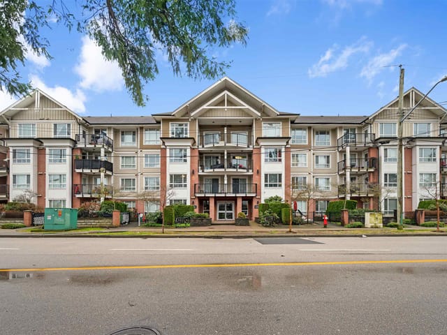 Apartment for sale in Surrey, North Surrey, 307 14960 102a Avenue, 263127541 | Realtylink.org