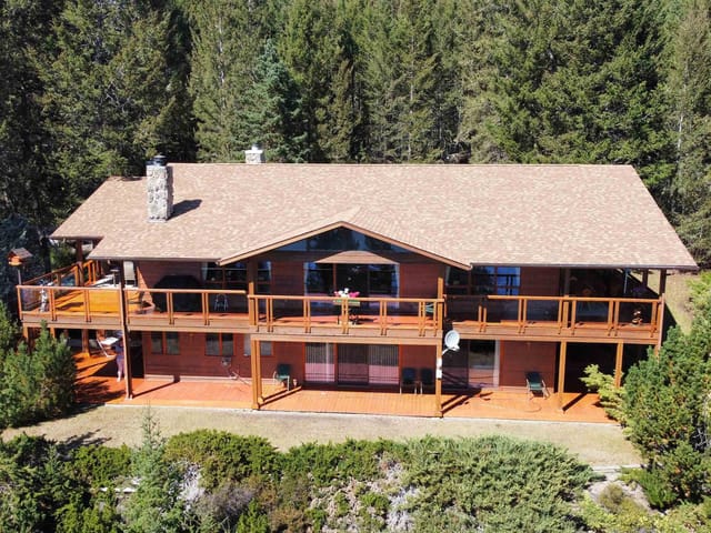 House for sale in Horse Lake, 100 Mile House, 6342 Northshore Drive, 263127550 | Realtylink.org