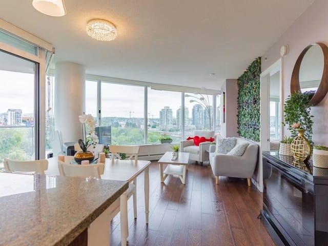 Apartment for sale in Vancouver, Vancouver West, 1209 688 Abbott Street, 263127555 | Realtylink.org