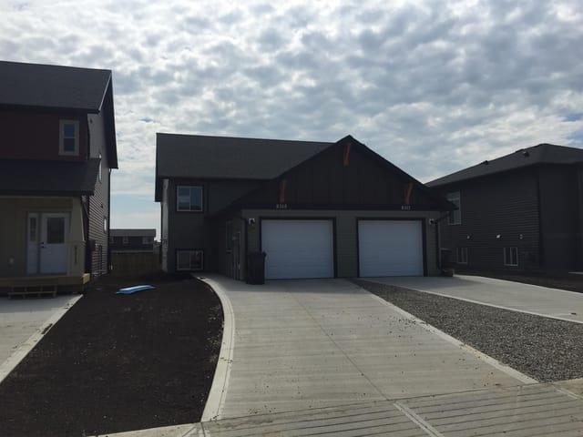 1/2 Duplex for sale in Fort St. John, Fort St. John, 8317 87 Avenue, 263127565 | Realtylink.org