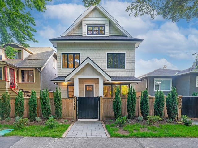 1/2 Duplex for sale in Vancouver, Vancouver East, 2558 William Street, 263127621 | Realtylink.org