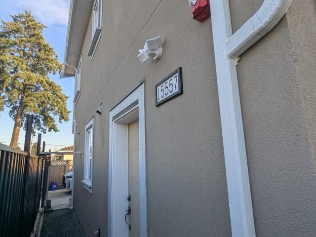 Other Property for rent in Burnaby, Burnaby South, 555x Portland Street, 263127696 | Realtylink.org