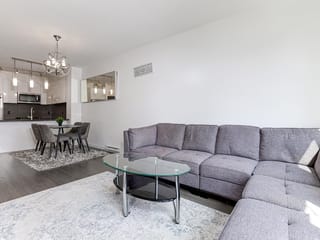 Apartment for sale in Surrey, South Surrey White Rock, 324 15138 34 Avenue, 263127854 | Realtylink.org