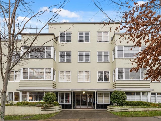 Apartment for sale in Vancouver, Vancouver West, 204 1565 Burnaby Street, 263127874 | Realtylink.org