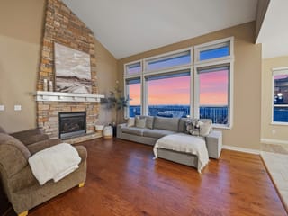 1/2 Duplex for sale in Port Moody, Port Moody, 4 Hickory Drive, 263127893 | Realtylink.org