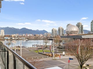 Apartment for sale in Vancouver, Vancouver West, 302 1625 Manitoba Street, 263127902 | Realtylink.org