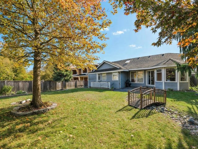 House for sale in Surrey, Surrey, 16339 95 Avenue, 263128003 | Realtylink.org