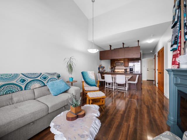 Apartment for sale in Maple Ridge, Maple Ridge, 402 11935 Burnett Street, 263128067 | Realtylink.org