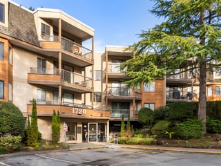 Apartment for sale in Surrey, South Surrey White Rock, 106 1720 Southmere Crescent, 263128137 | Realtylink.org