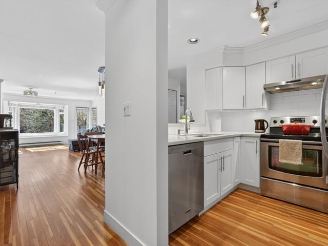 Apartment for rent in Vancouver, Vancouver West, 207 965 15th Ave W, 263128320 | Realtylink.org