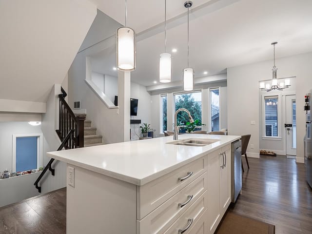 House for sale in Langley, Langley, 20427 83b Avenue, 263128359 | Realtylink.org