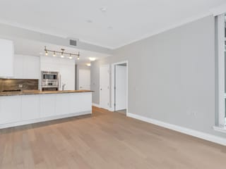 Apartment for rent in North Vancouver, North Vancouver, 210 175 Victory Ship Way, 263128426 | Realtylink.org