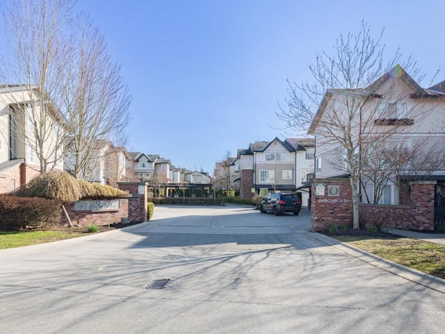 Townhouse for sale in Surrey, South Surrey White Rock, 136 2450 161a Street, 263128432 | Realtylink.org