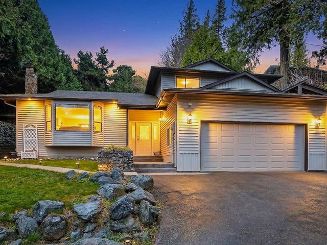 House for sale in Chilliwack, Chilliwack, 10055 Kenswood Drive, 263128476 | Realtylink.org