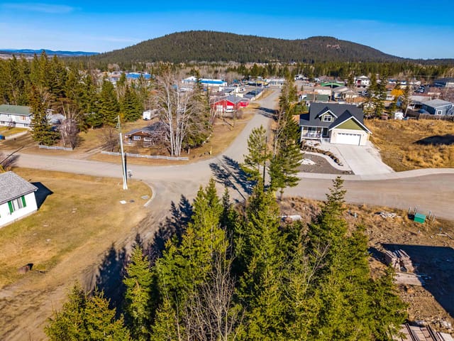 Lot for sale in 100 Mile House, 100 Mile House, 901 Spruce Place, 263128508 | Realtylink.org