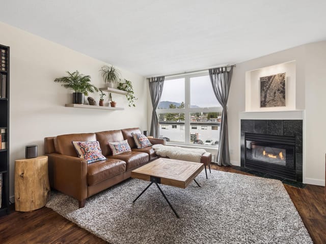 Apartment for sale in Port Coquitlam, Port Coquitlam, 301 1519 Grant Avenue, 263128663 | Realtylink.org