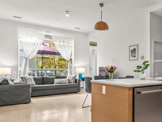 Townhouse for sale in Vancouver, Vancouver West, 117 3581 Ross Drive, 263128714 | Realtylink.org