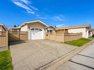 Manufactured Home for sale in Surrey, South Surrey White Rock, 64 1400 164 Street, 263128807 | Realtylink.org