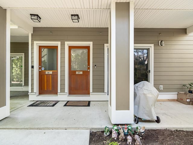 Townhouse for sale in Burnaby, Burnaby South, 37 7388 Macpherson Avenue, 263128892 | Realtylink.org