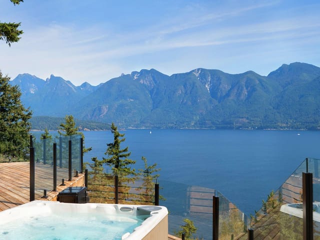 House for sale in Bowen Island, Bowen Island, 252 Jason Road, 263128907 | Realtylink.org