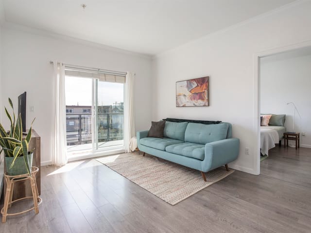 Apartment for sale in Maple Ridge, Maple Ridge, 302 22363 Selkirk Avenue, 263128911 | Realtylink.org