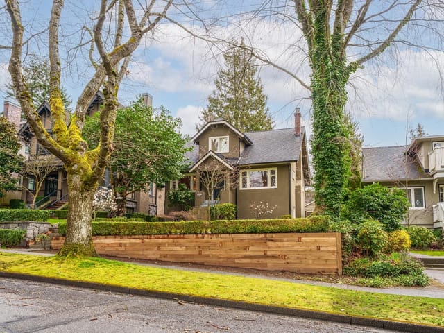 House for sale in Vancouver, Vancouver West, 5790 Alma Street, 263129010 | Realtylink.org