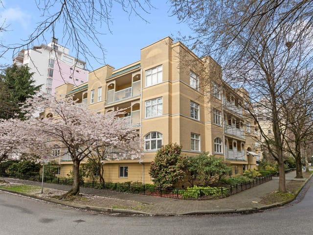Apartment for sale in Vancouver, Vancouver West, 203 1125 Gilford Street, 263129111 | Realtylink.org