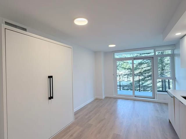 Apartment for rent in Surrey, North Surrey, 4XX 13738 Central Ave, 263129128 | Realtylink.org