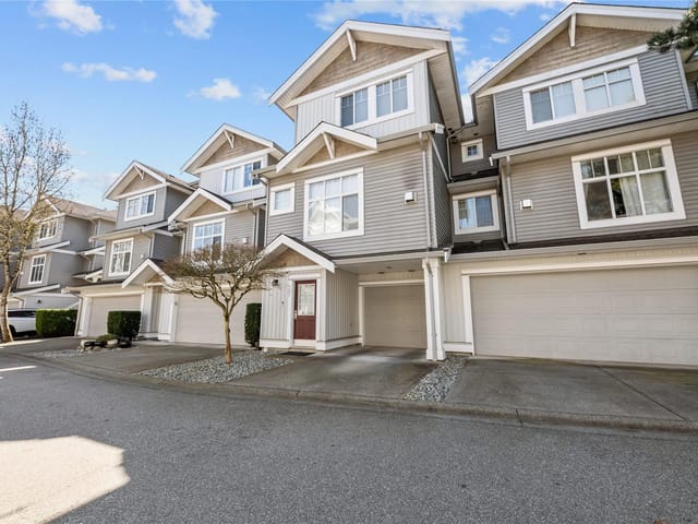 Townhouse for sale in Surrey, Cloverdale, 37 16760 61 Avenue, 263129281 | Realtylink.org