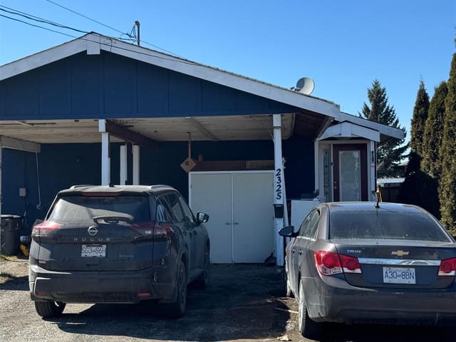 1/2 Duplex for sale in Prince George, PG City Central, 2325 Quince Street, 263129411 | Realtylink.org