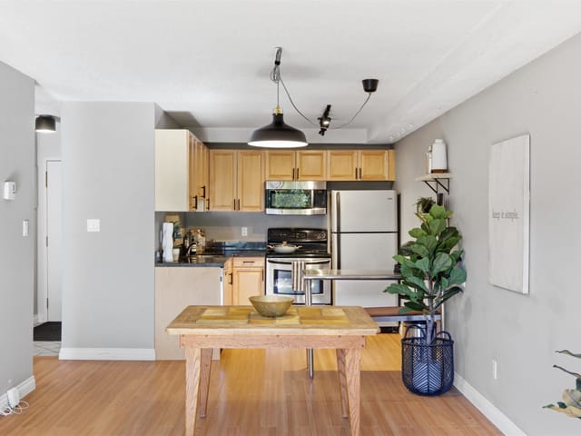 Apartment for sale in North Vancouver, North Vancouver, 108 251 W 4th Street, 263129476 | Realtylink.org