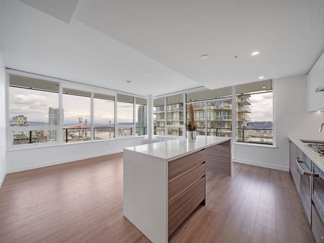 Apartment for sale in New Westminster, New Westminster, 3103 823 Carnarvon Street, 263129544 | Realtylink.org