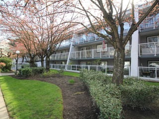 Apartment for sale in New Westminster, New Westminster, 109 550 Royal Avenue, 263129583 | Realtylink.org