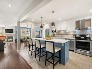 Apartment for sale in New Westminster, New Westminster, 208A 1220 Quayside Drive, 263129615 | Realtylink.org