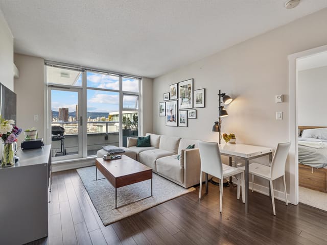 Apartment for sale in Vancouver, Vancouver West, 820 1777 W 7th Avenue, 263129624 | Realtylink.org