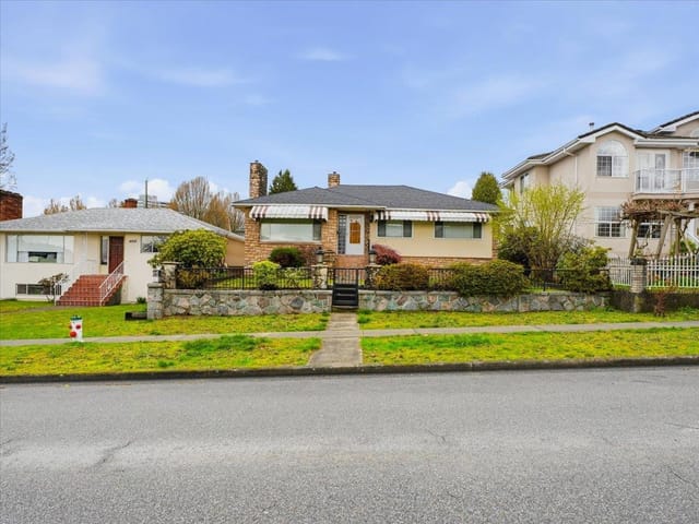 House for sale in Burnaby, Burnaby North, 4009 Union Street, 263129658 | Realtylink.org